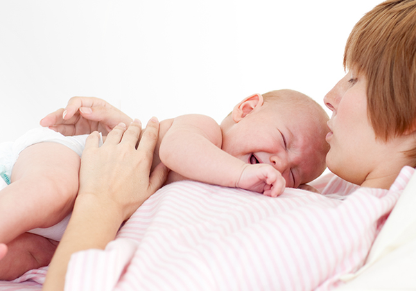 Neonato 4 mesi: guida del pediatra per il tuo bimbo – Humana